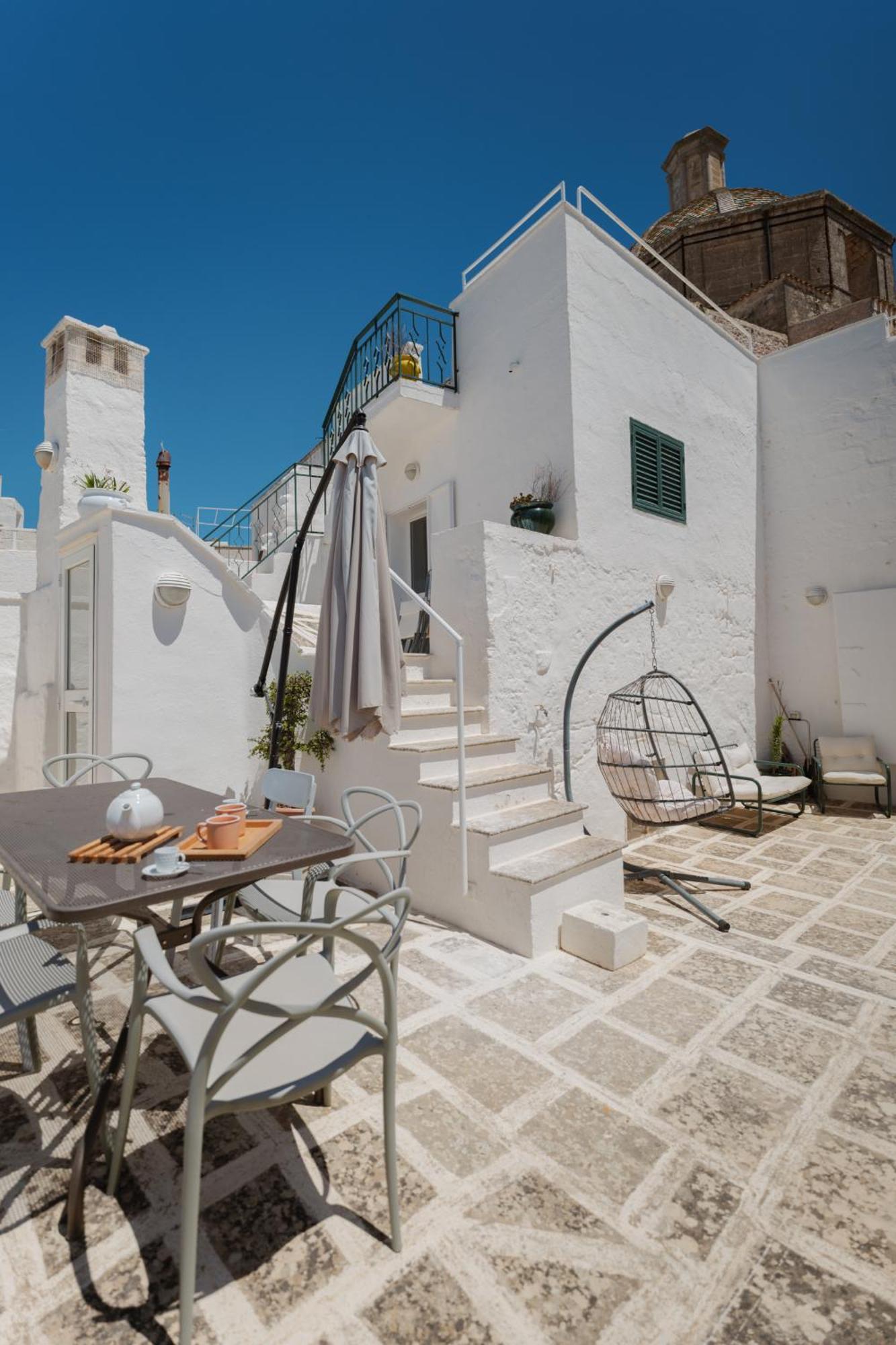 Dimora Lavinia Casa Vacanze Centro Storico Ostuni Exterior photo